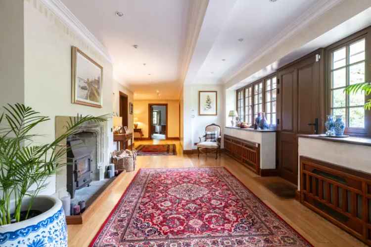 Coldharbour Manor: Secluded Arts & Crafts Country House with Extensive Gardens and Grounds
