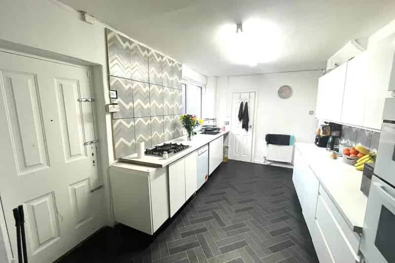 Six Bedroom Family Home Three Reception Rooms Off Street Parking