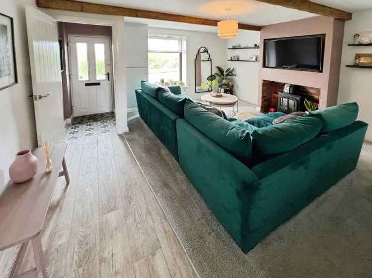 2 Bedroom Cottage Near Jumbles Reservoir West Pennine Moors
