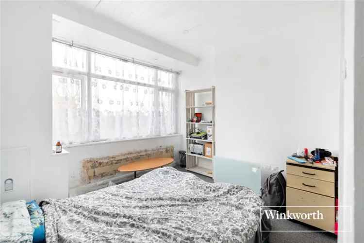 2 Bedroom Flat Finchley Top Floor Apartment Chain Free