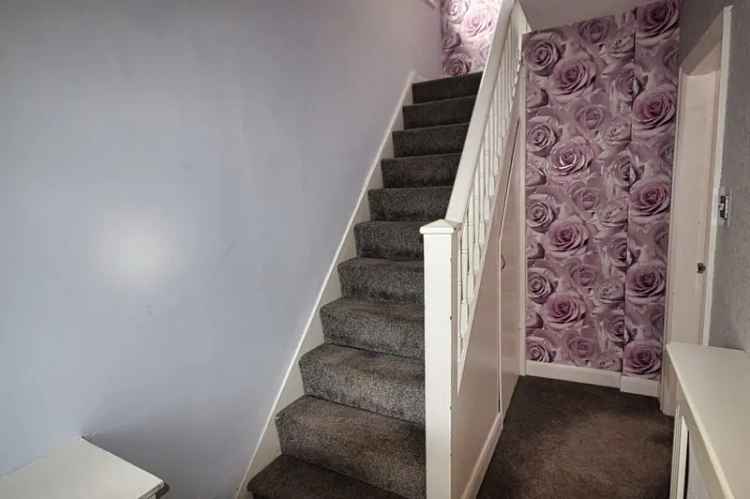 3 Bedroom Semi Detached House Near Northfield