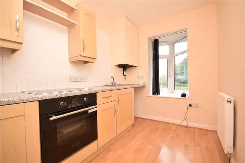 2 Bed Semi Detached House Bramley