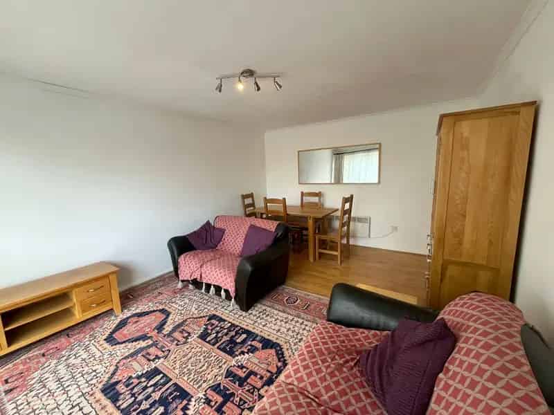 Flat For Rent , Avenue Road, Leicester, England