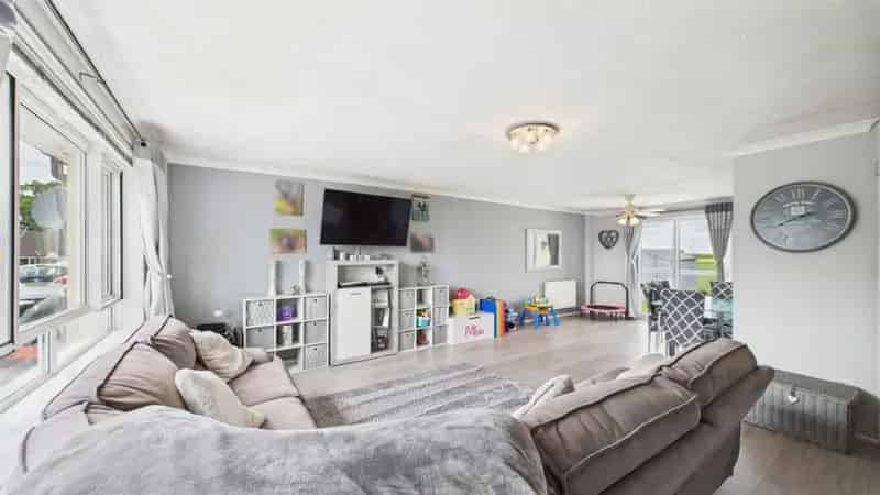 2 Bedroom Bungalow For Sale Chain Free Countryside Living