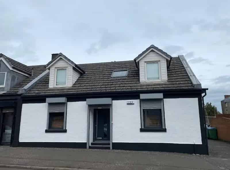 Modern Office Space For Rent - Ample Offices & Training Room