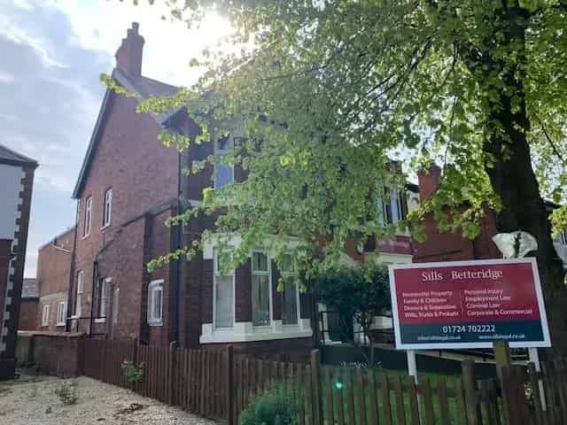 Commercial property For Sale , Scunthorpe, England