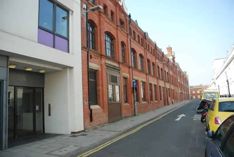 4 Bedroom Apartment for Rent
