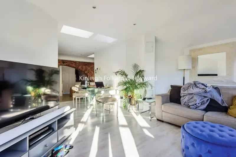 Flat For Rent , London, England