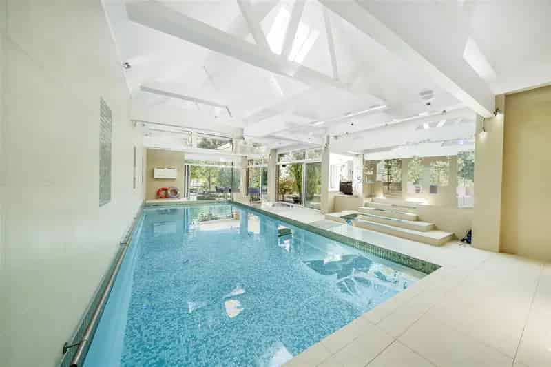 Luxury 5-Bedroom House with Indoor Pool and 1.5 Acres