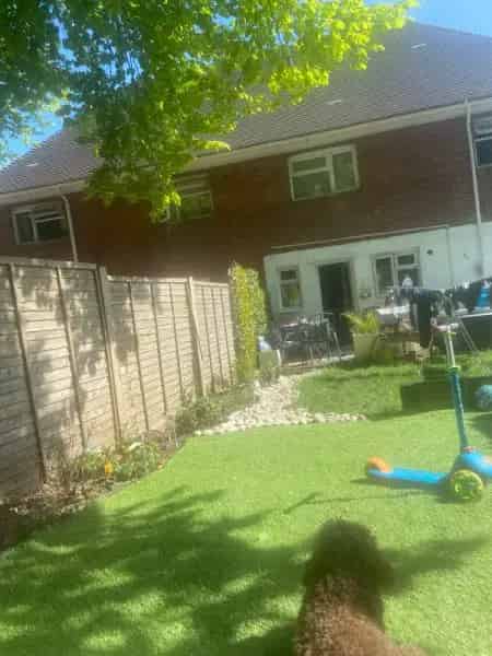 4 Bedroom House Near Winchester City Centre