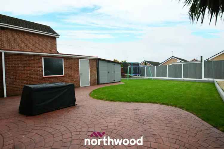 4 Bed Freehold House with Landscaped Garden and Garage
