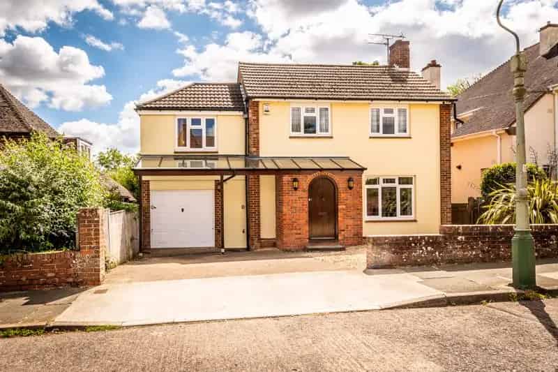 5 Bedroom Detached House Exeter Near University