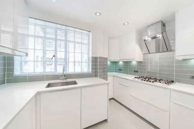 Flat to rent in Sloane Street, London SW1X