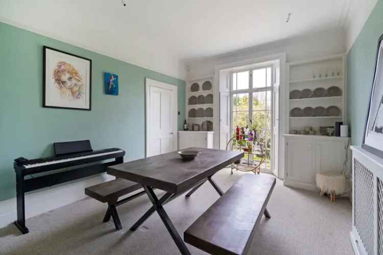 4 Bedroom Detached House for Sale in St Albans