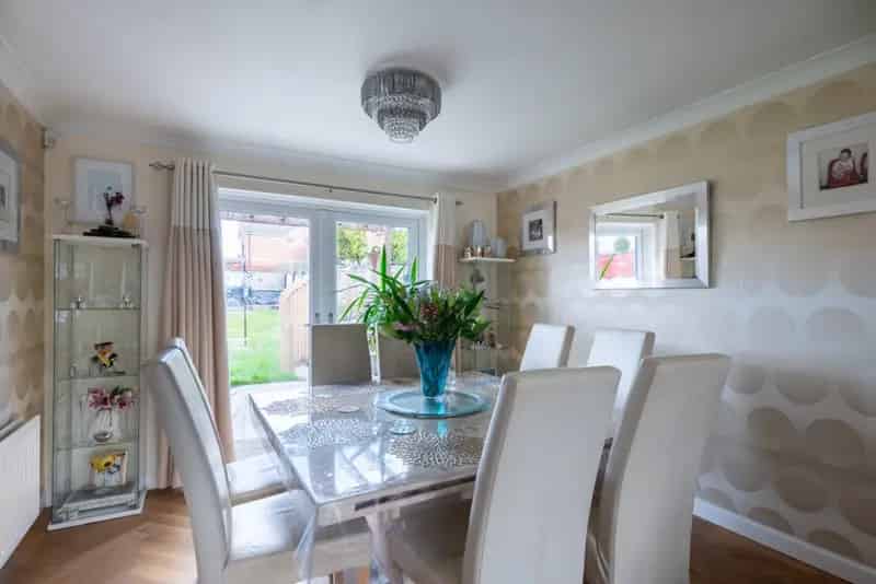 Five Bedroom Executive Detached Villa For Sale in Monifieth