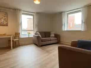 Modern Belfast City Centre Apartment with Secure Parking