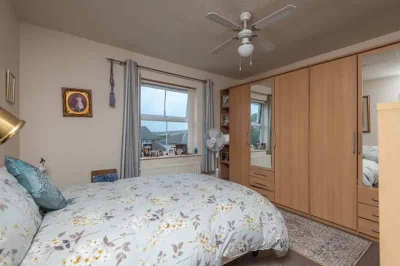 2 bedroom Flat
 For Sale