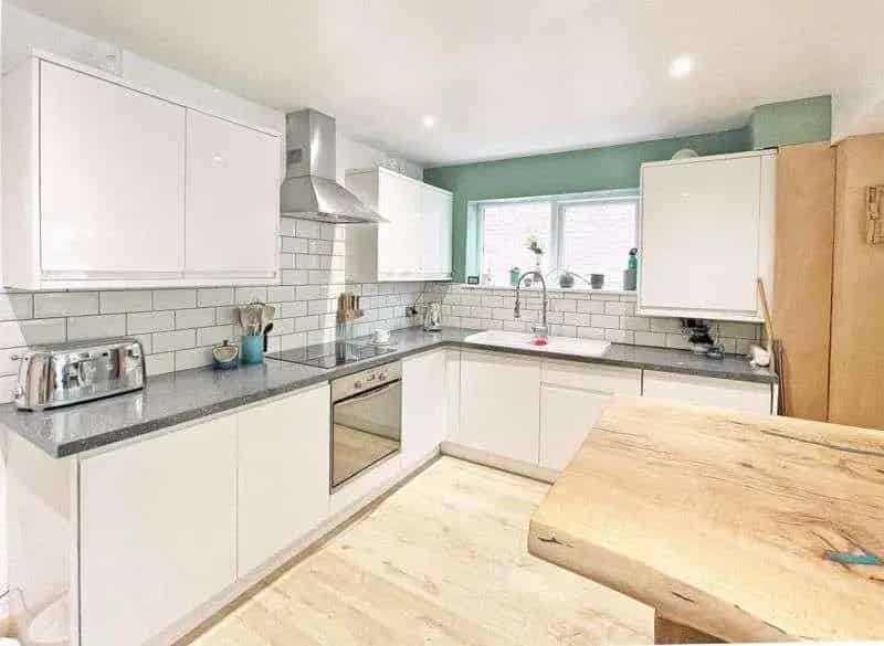 2 Bed House for Sale - Stylish & Modern Home