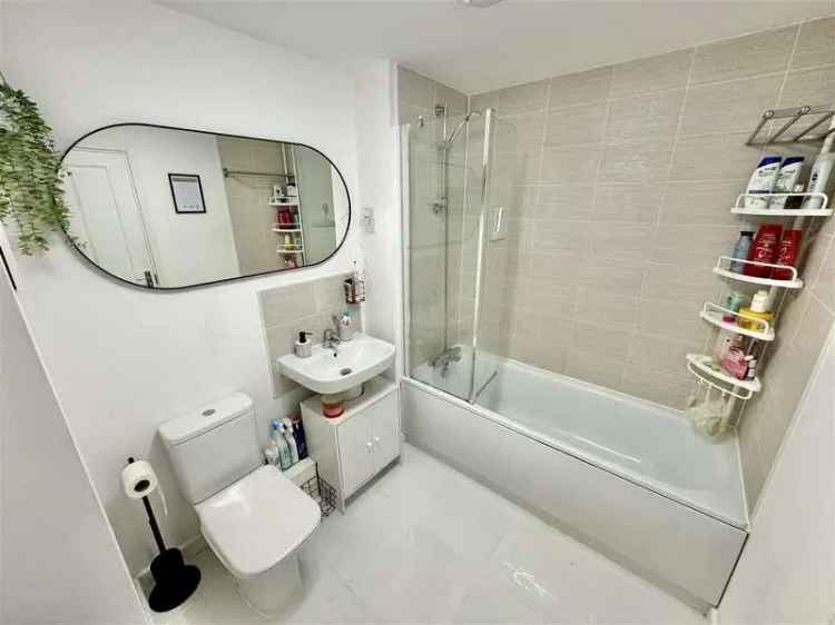 1 Bed Canal View Apartment for Sale