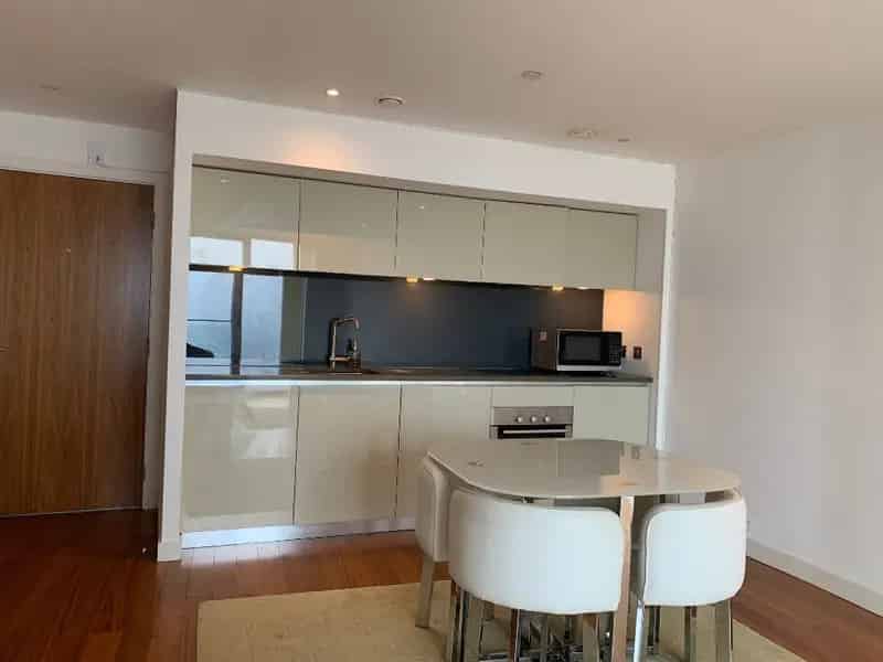 2 Bedroom Apartment City Lofts Furnished Underfloor Heating