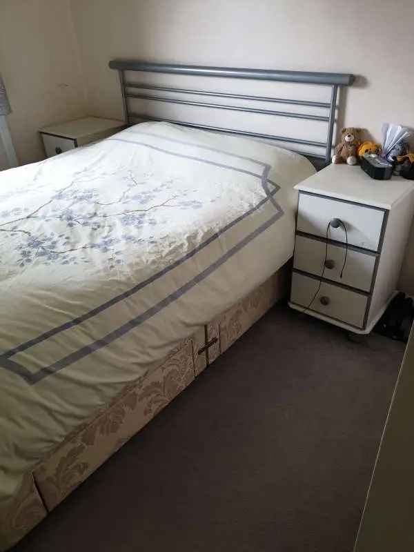 2 Double Bed House Swap for 2-3 Bed Flat House or Bungalow