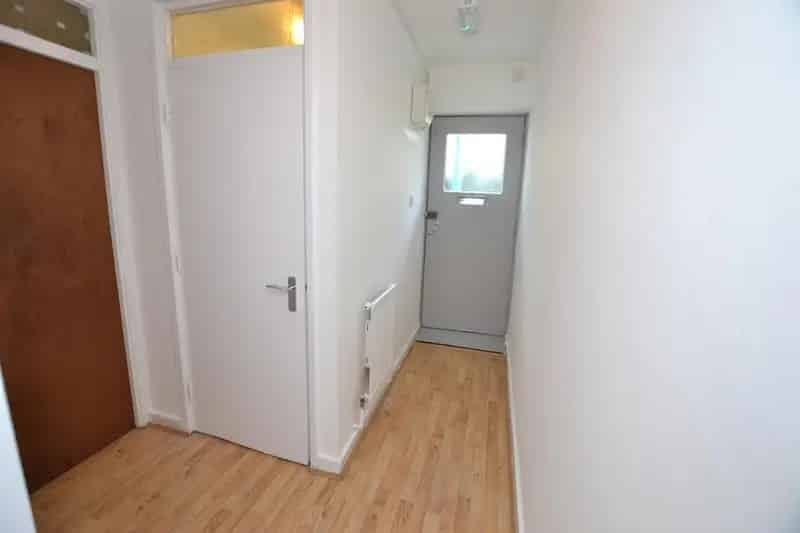 1 Bedroom Flat Share House to Rent