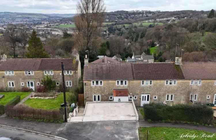 4 bedroom end of terrace house for sale