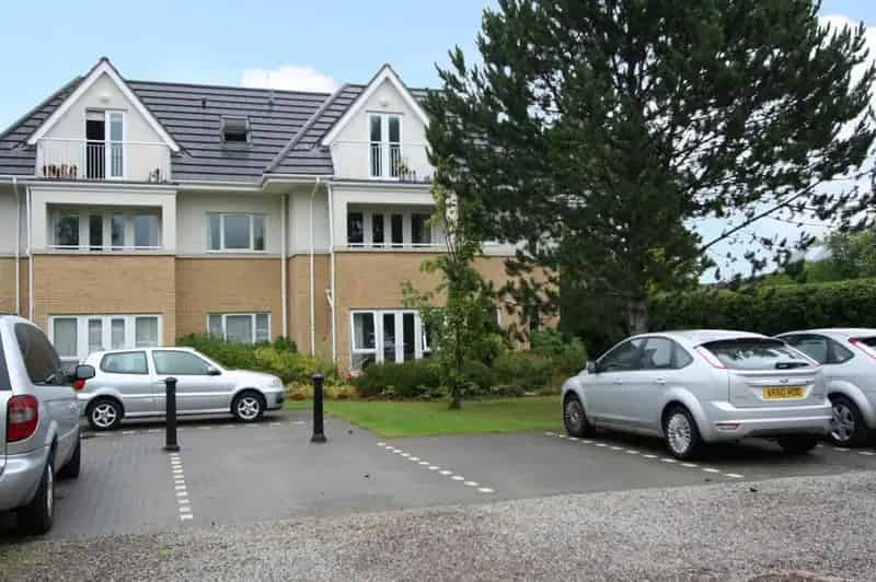 2 Bedroom Apartment to Rent