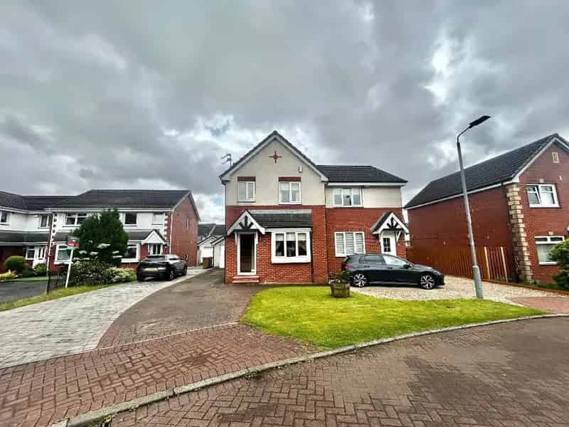 3 Bedroom Semi Detached House For Sale West Scotland