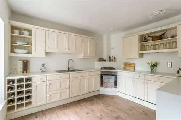 Stunning Apartment in Grade II Listed Country House