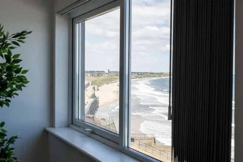 3 Bed Seafront Penthouse Apartment Whitley Bay