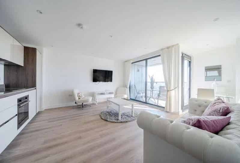 1 Bed Flat for Sale Sevenoaks Stunning Views 2 Parking Spaces