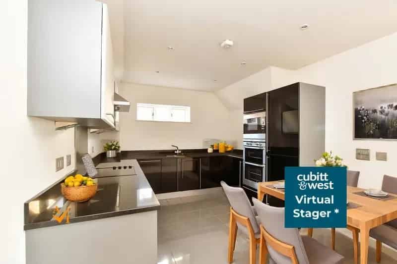 2 Bedroom Apartment for Sale Near Reigate Priory Park