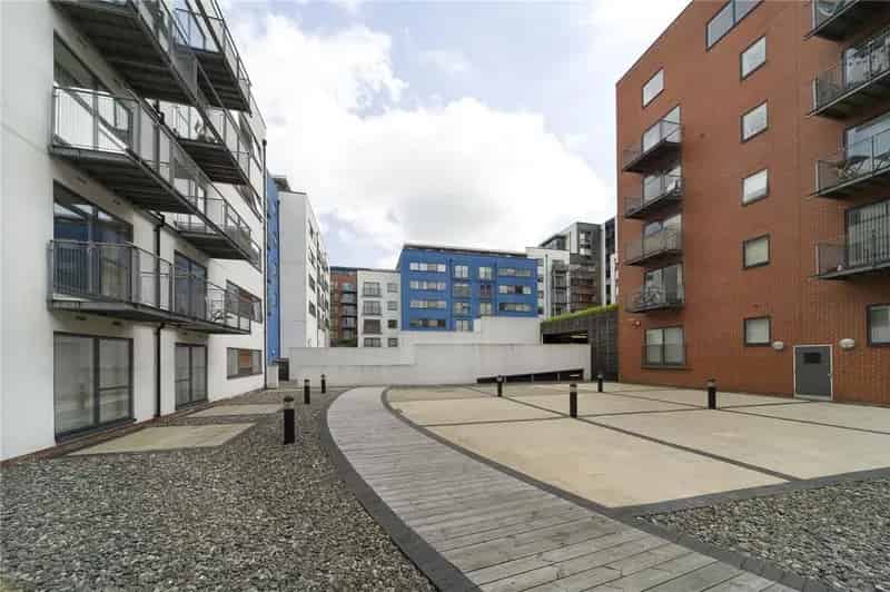 1 Bedroom Apartment for Sale