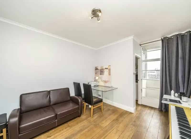 One Double Bedroom Apartment near Sloane Square Chelsea