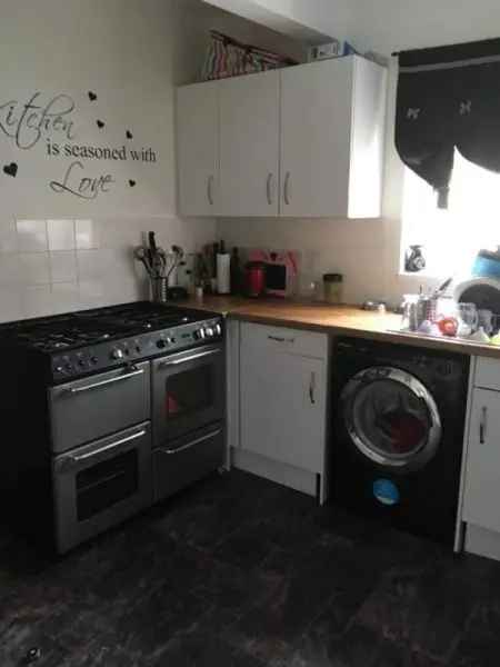  For Rent in Desborough, England