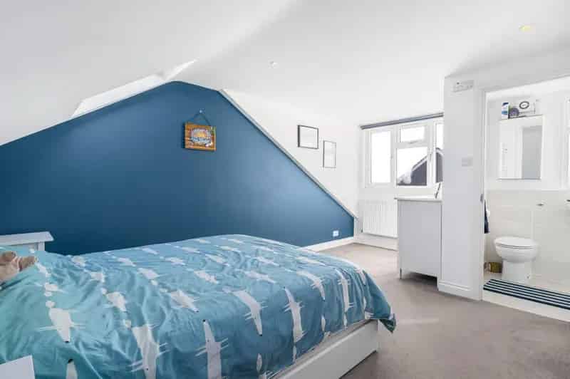 3 Bedroom Duplex Apartment Forest Hill