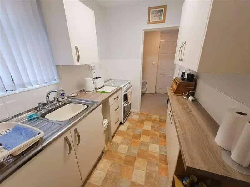 3 Bed Semi Detached House For Sale No Onward Chain