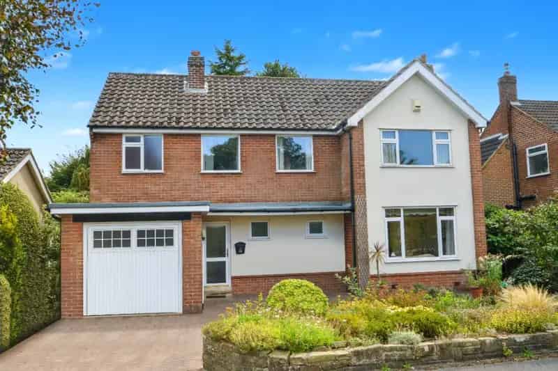 House For Sale , Leeds, England