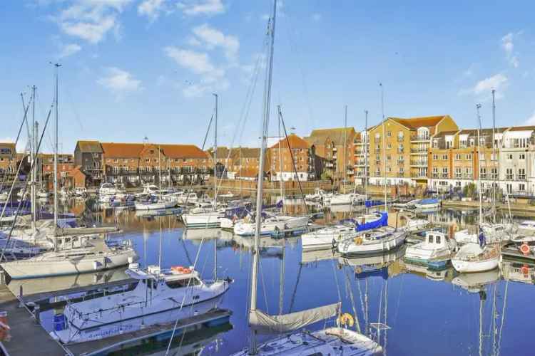 3 Bedroom Flat in Sovereign Harbour Eastbourne