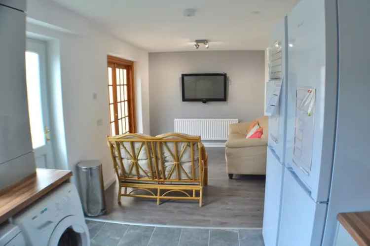 1 Bedroom Flat To Rent