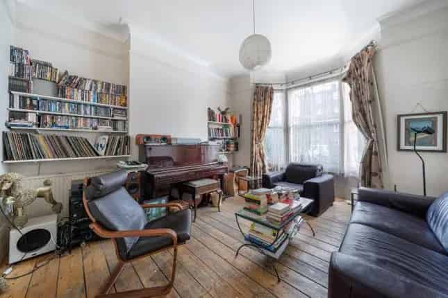Terraced house for sale in St. Georges Avenue, London N7