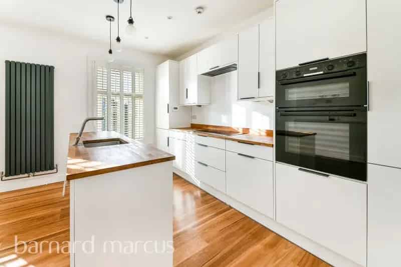 Harringay Flat Near Finsbury Park Zero Deposit Available