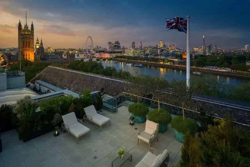 5 Bed House for Sale in Westminster London