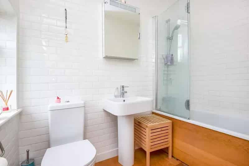2 Bed Period House Near Tooting Broadway Tube