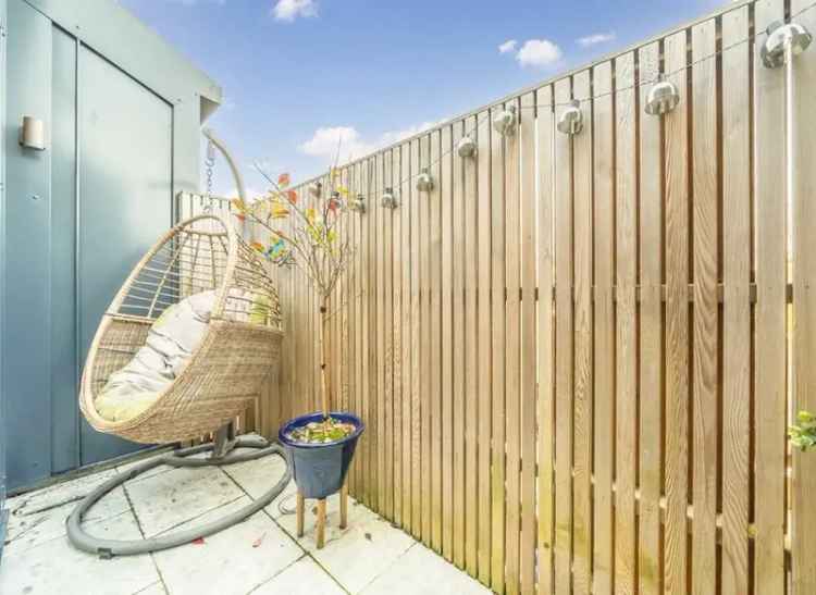 Two Double Bedroom Apartment Wimbledon High Ceilings Gated Development