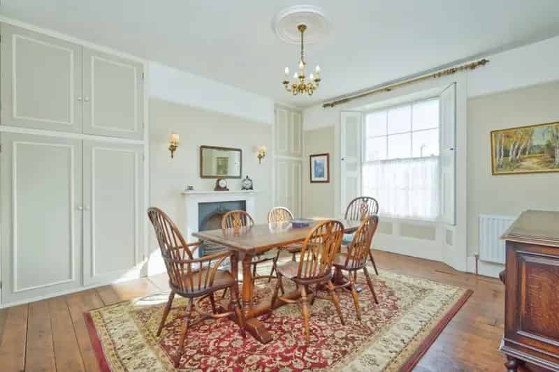 Georgian Grade II Listed Townhouse Minehead Spacious Family Home