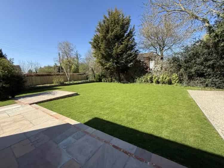 5 Bedroom Detached House for Sale in Headcorn