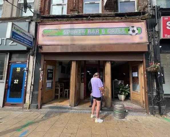 Sports Bar for Sale Walthamstow  Fully Licensed  Great Potential