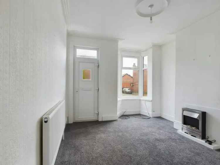 3 Bed Terrace House Near City Centre - Refurbished